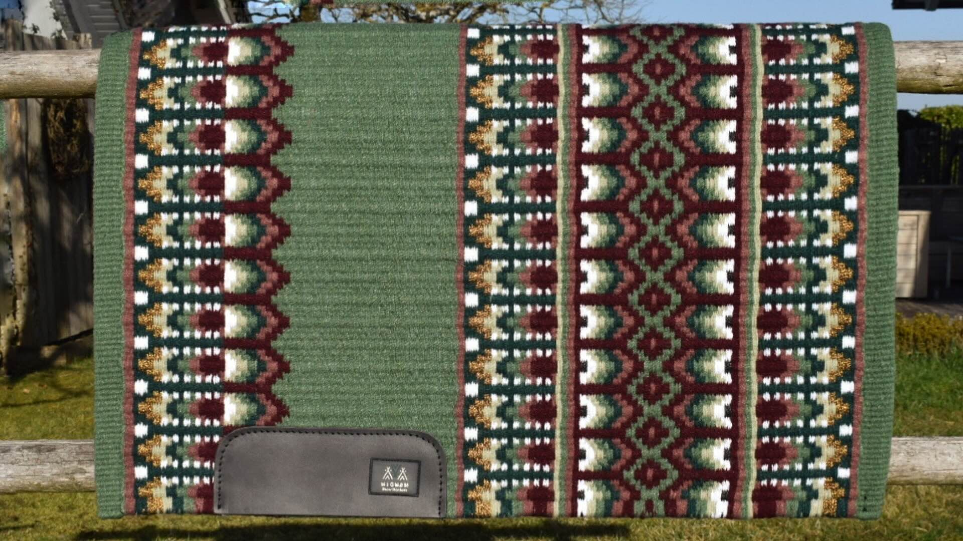 Show Blanket W W  422
